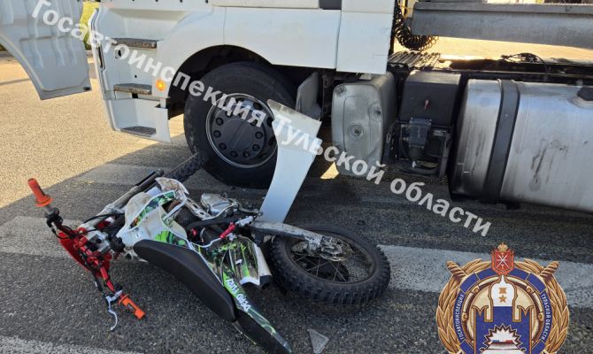 Водитель питбайка пострадал в ДТП в Узловском районе
