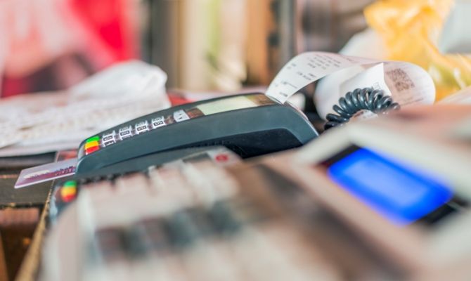 Предпринимателям придется перейти на онлайн-кассы