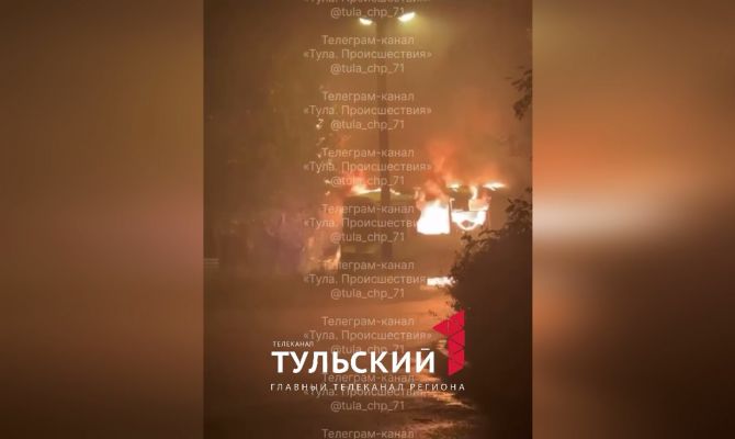 Очевидцы сообщили о пожаре на парковке в селе Обидимо