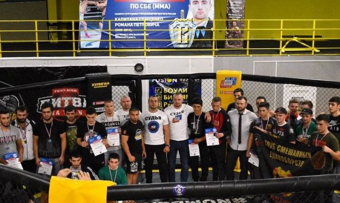 Туляки взяли первые места на турнире по ММА
