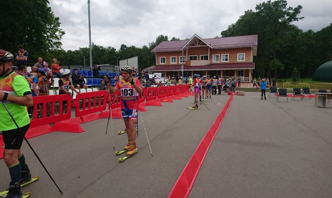 На Косой Горе в центре «Веденино» прошли первые соревнования по лыжероллерам после пандемии
