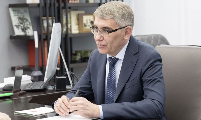 Дмитрий Миляев поздравил жителей Черни с Днем поселка