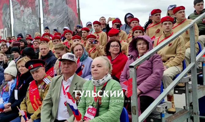 Парад Победы в Туле увидели дети из Горловки