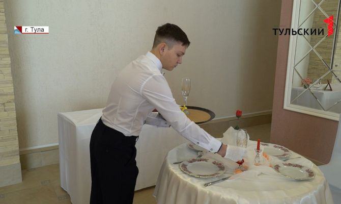 Тульский студент продемонстрирует мастерство ресторанного сервиса на всероссийском уровне