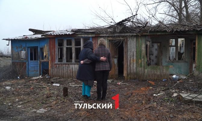 «Прописка в никуда»: при расселении аварийного барака сироту не включили в списки на новое жилье