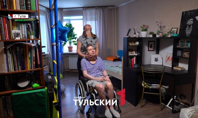 Пенсионеры и инвалиды в Тульской области могут получить личного помощника