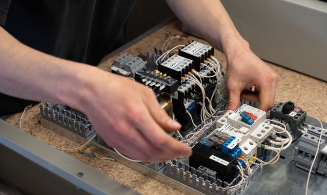 Электрооборудование из ДНР поступило на тульское предприятие