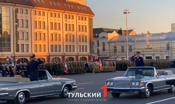 В Туле на площади Ленина прошла вторая репетиция Парада Победы