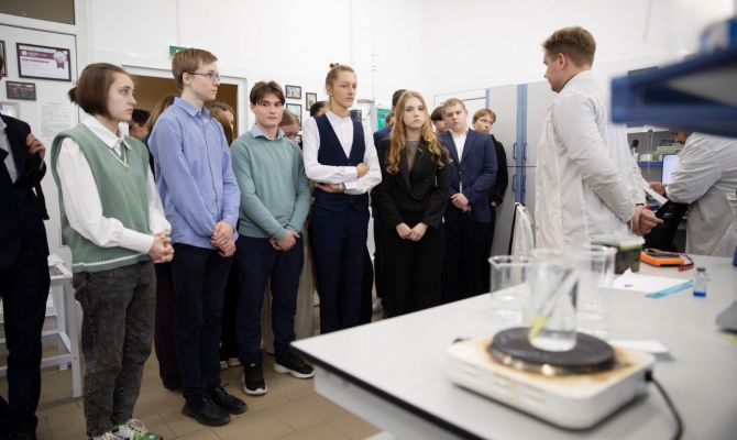Для тульских студентов провели экскурсии по предприятиям