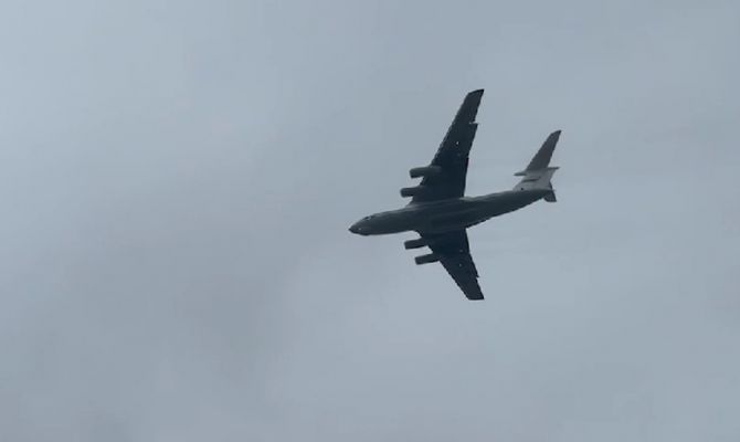 Стало известно, почему в небе над Тулой низко летели самолеты