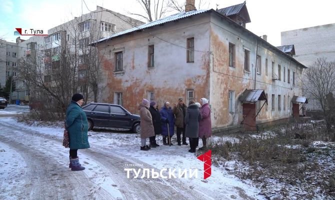 Сюжет "Мертвых душ" Гоголя повторился в тульской двухэтажке