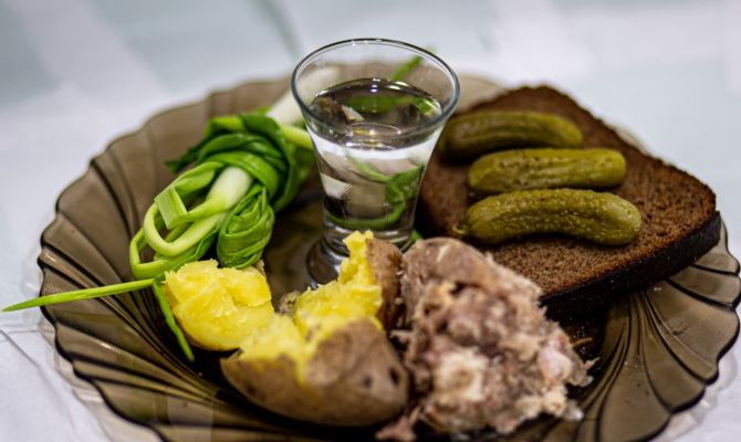 У двух туляков обнаружили сальмонеллёз после посещения кафе «NATURA»