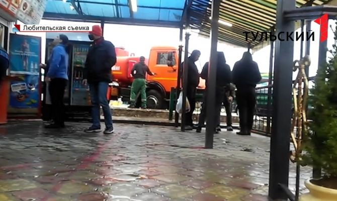 В Туле общепит работает вопреки всем запретам