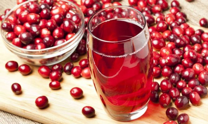 Какие клюквенные морсы Роскачество признало лучшими 