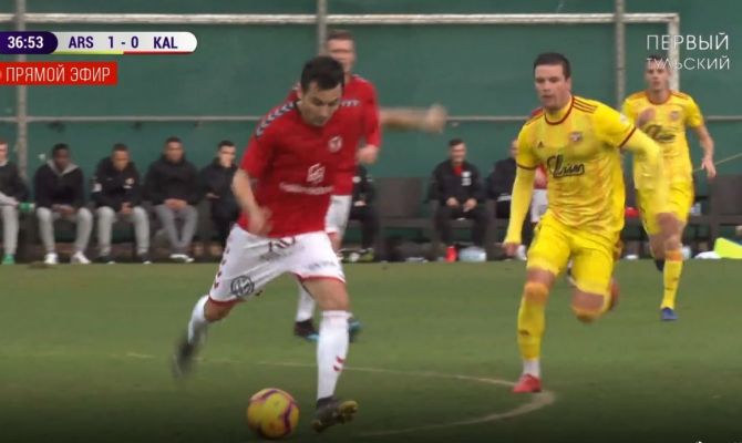 Тульский "Арсенал" ведет после первого тайма матча с командой "Кальмар"