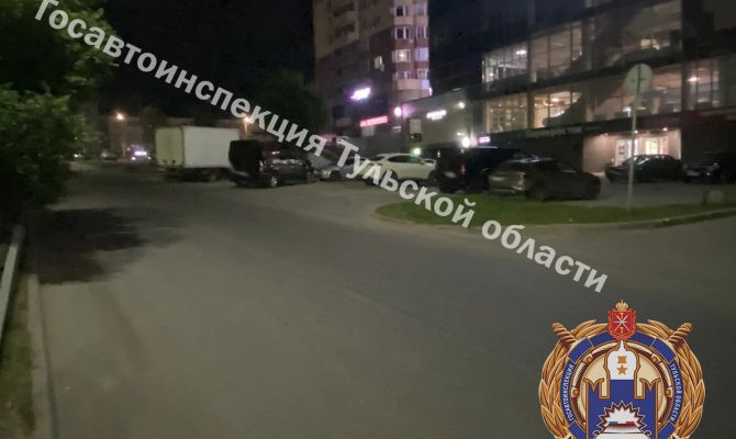 В Туле на Калужском шоссе мужчина упал с мотоцикла