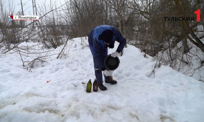 Экологическая проблема: под Ясногорском в реку стекает городская канализация