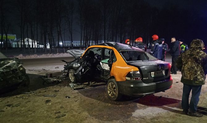 В Туле в жестком ДТП с каршерингом пострадал водитель