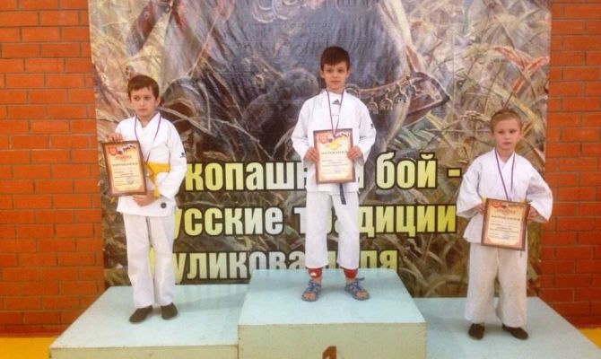 В Тульской области определили лучших каратистов