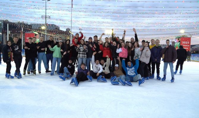 Губернский каток установил новый рекорд посещаемости: чем он привлекает туляков уже 6 лет