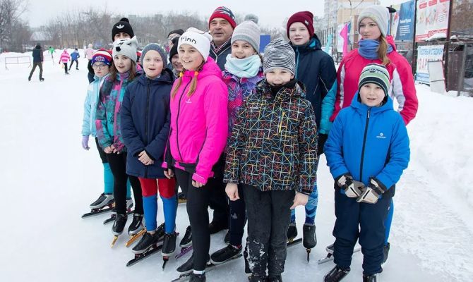 В Туле начались соревнования по конькобежному спорту