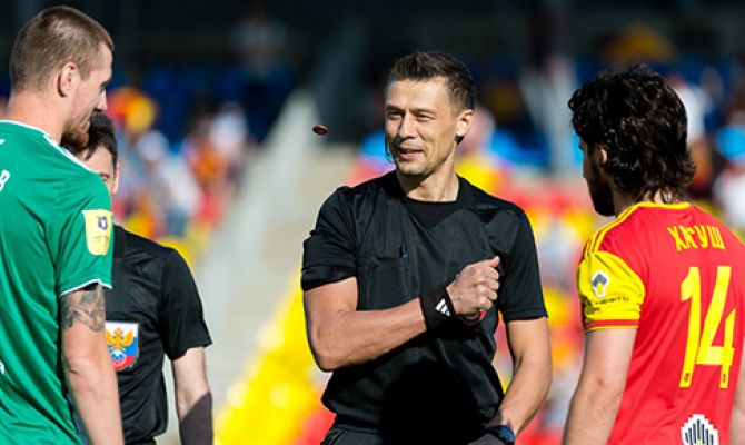 "Динамо" и тульский "Арсенал" рассудит скандальный Василий Казарцев