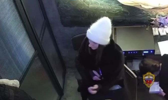 Тулячка попалась на краже шубы за 270 тысяч рублей в московском кафе
