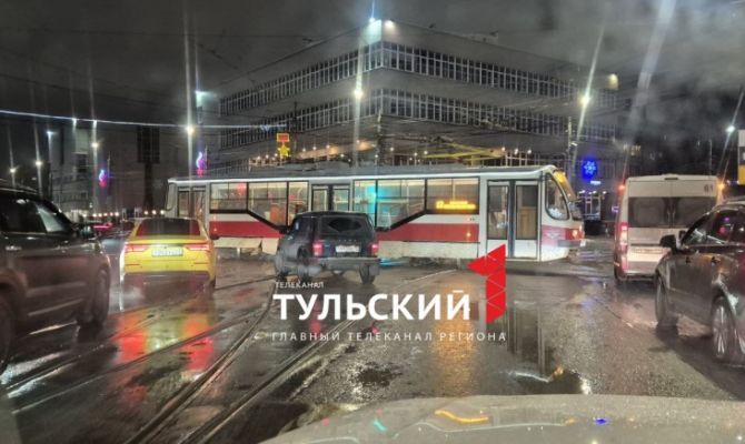 «Тулгорэлектротранс» прокомментировал сход трамвая с рельсов на улице Советской