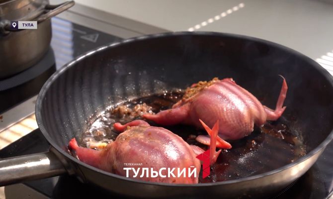 В Новомосковске восстановили 200-летние рецепты щей из крапивы и телячьих щечек