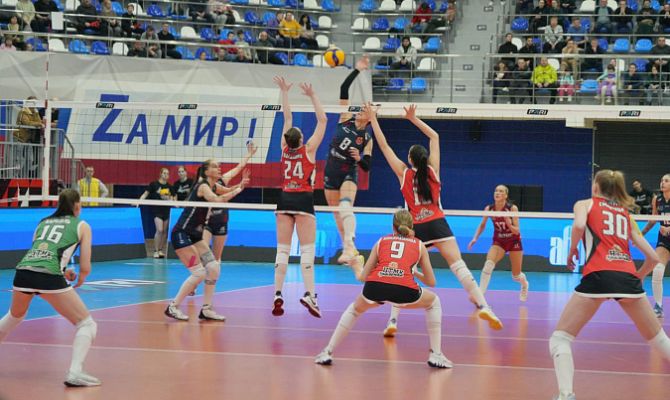 Алексей Дюмин поздравил "Тулицу" с победой над "Уралочка-НТМК"