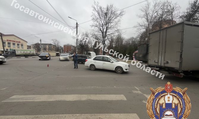 В Туле на улице Кирова сбили 78-летнюю женщину