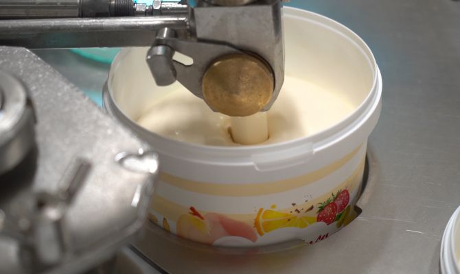 Западные санкции и кисломолочная продукция: как изменится ассортимент и цены в магазинах 