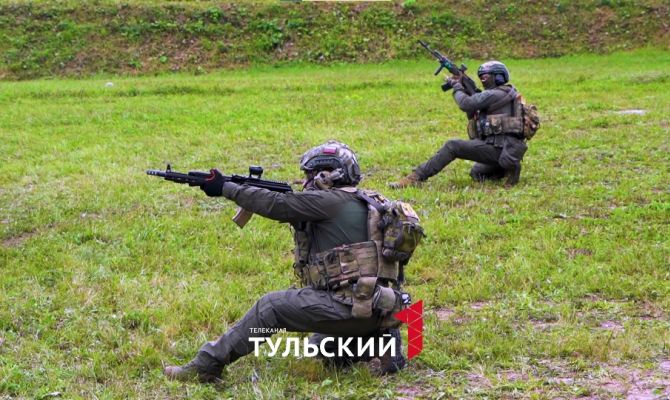 Учения по ликвидации БПЛА провели бойцы СОБРа под Тулой