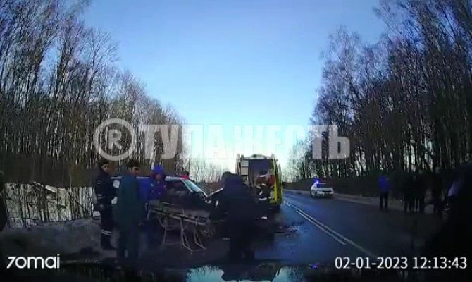 Массовое ДТП под Алексином: столкнулись 4 автомобиля