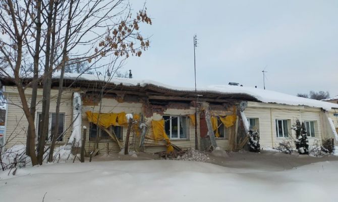 В городе Щекино частично обрушилась крыша дома: проверку проводит прокуратура