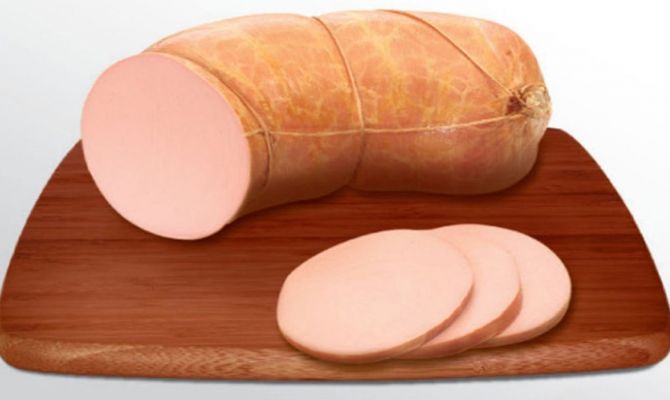 Эксперты рассказали, как выбрать натуральную вареную колбасу
