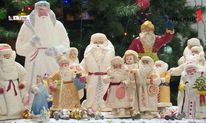 Туляк собирает редкие коллекционные новогодние игрушки прошлого века
