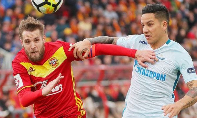 Кирилл Комбаров об "Арсенале": "Мы все смотрим в одну сторону"