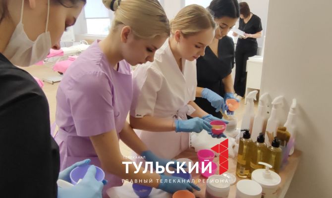 Тулячки назвали бюджет для похода в салон красоты перед 8 марта 