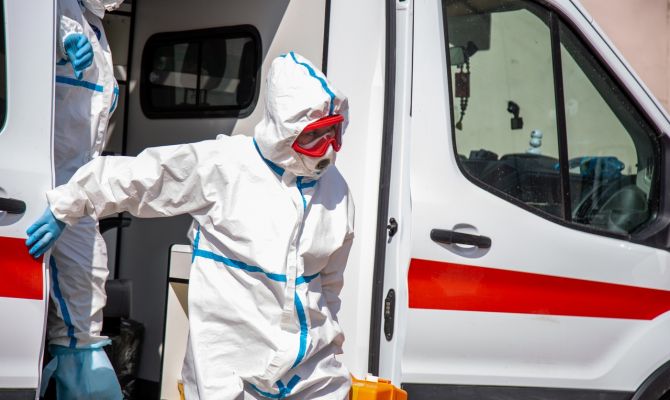 Врачи назвали главную ошибку при амбулаторном лечении COVID-19