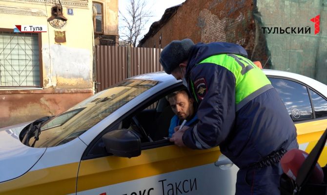 Как автомобилиста могут наказать за задержку скорой и чем это может обернуться для пациента