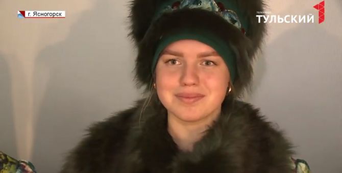 Высокая мода: жительница Ясногорска создает яркие образы русских женщин