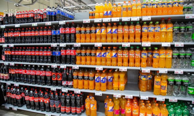 В Туле продавали фальсифицированные напитки "Спрайт" и "Пепси"