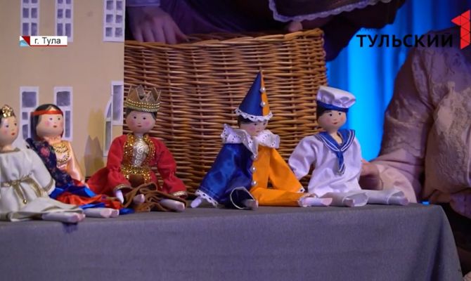 Тульский драмтеатр покажет спектакль о добрых традициях в семье Толстых