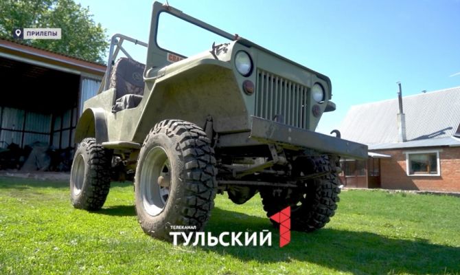 В Туле пенсионер с нуля собирает уникальные автомобили без чертежей и схем