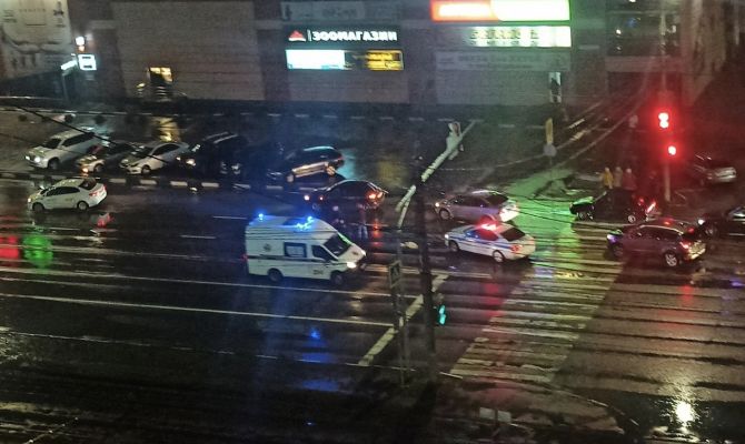 Сбитая на проспекте Ленина женщина-пешеход скончалась в больнице