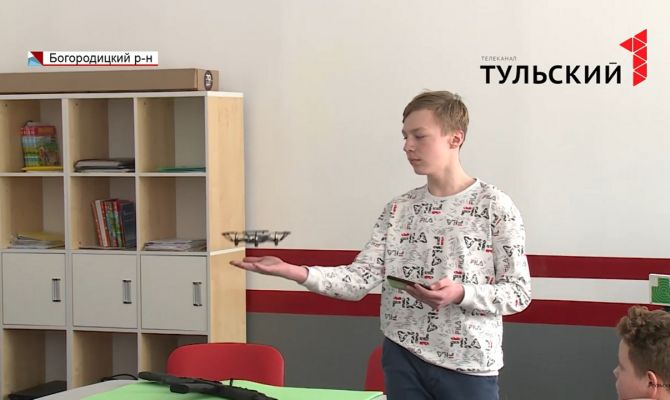 Квадрокоптер, 3-D принтер и VR-шлем: что еще появится в школьных кабинетах 