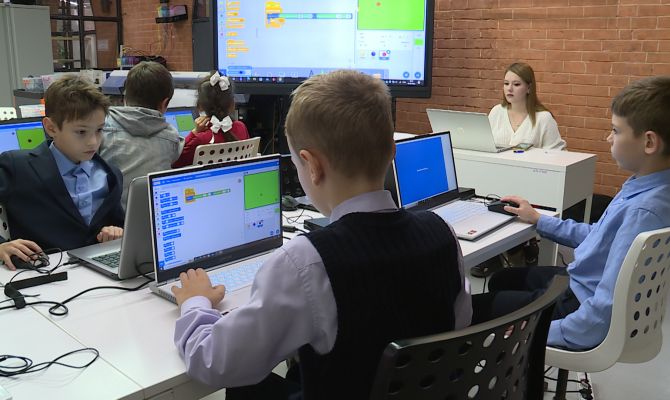 Тульский кванториум приглашает на занятия юных химиков и любителей нанотехнологии 