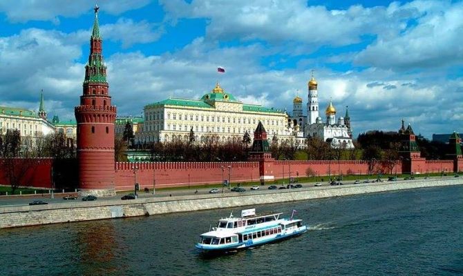 Почему российскую столицу предлагают перенести за Урал