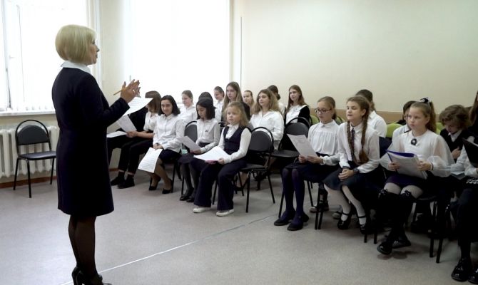 От отбора учеников до побед: как проходят уроки у одного из лучших учителей музыки в России